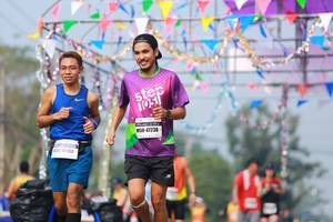 BIB: 105, 47238, 41108
                            <button type="button" onclick="openModal(9895198)" class="btn btn-primary btn-sm float-right btn-popup" data-toggle="modal" data-target=".modal-high-quality">
                        <i class="fas fa-shopping-cart"></i> Add to Cart
                    </button>
                                            <button type="button" onclick="isThisMe(9895198, true)" class="btn btn-success btn-sm float-right btn-popup btn-isme hidden" data-toggle="tooltip" data-placement="bottom" title="นี่คือรูปของคุณใช่ไหม คลิกที่นี่เพื่อเอาเข้าอัลบั้ม">
                        <i class="fas fa-plus"></i> Add to album
                    </button>
                    <button type="button" onclick="isThisMe(9895198, false)" class="btn btn-warning btn-sm float-right btn-popup btn-isnotme hidden">
                        <i class="fas fa-ban"></i> Remove from album
                    </button>